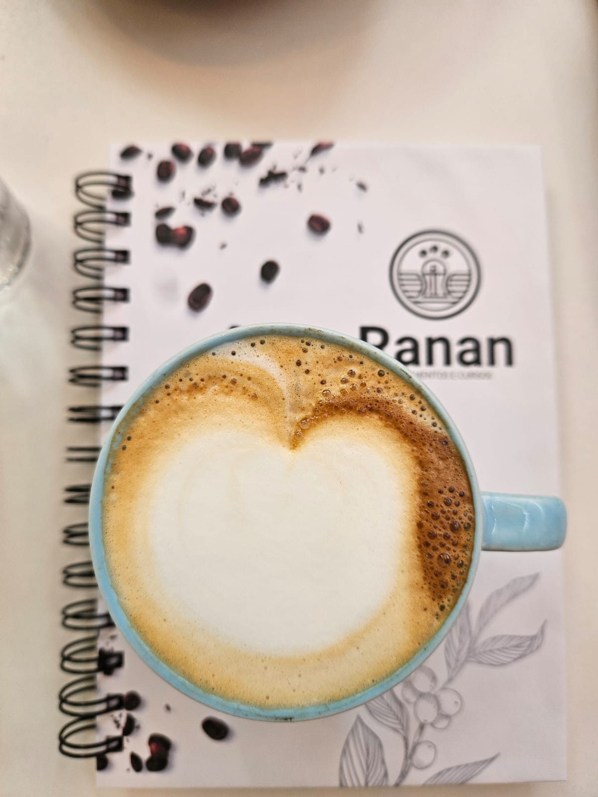 Antes — latte art do aluno